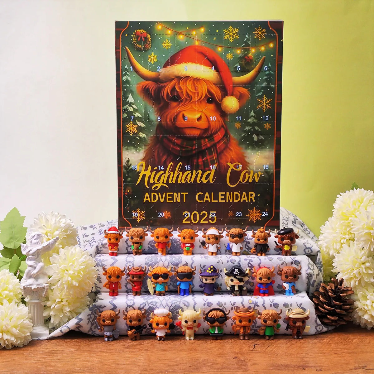 Santa’s Highland Cow Advent Calendar
